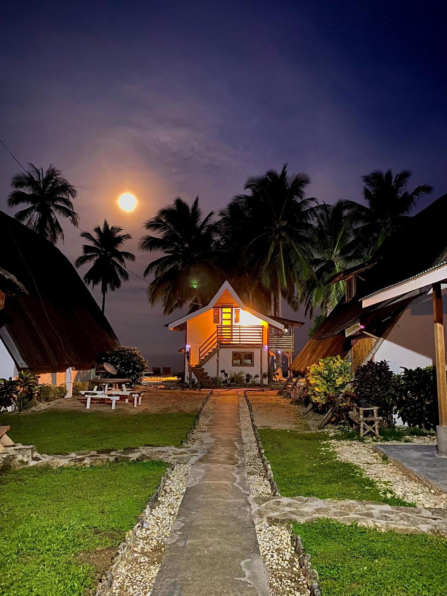Surya Beach Resort Palawan Aborlan ภายนอก รูปภาพ
